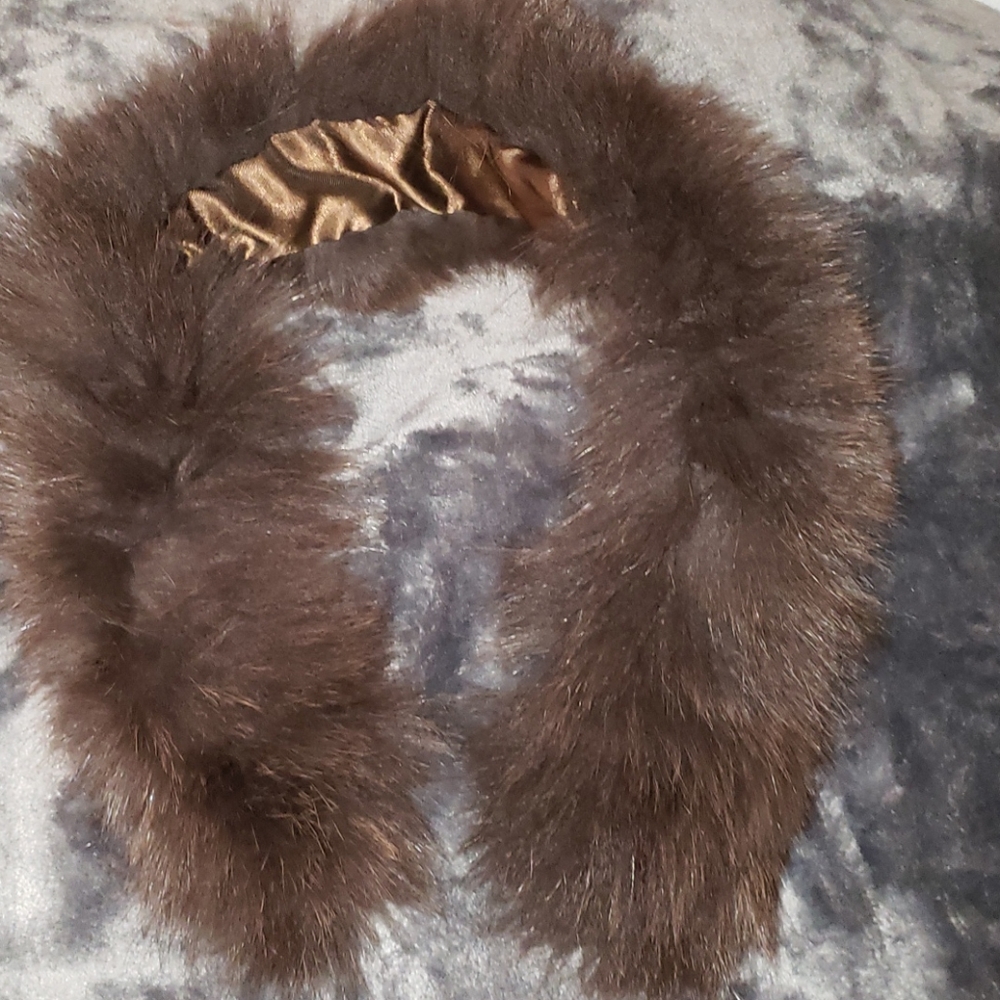 Real fox fur neck warmer